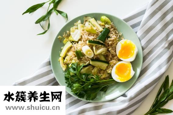 怎么哄男生睡觉