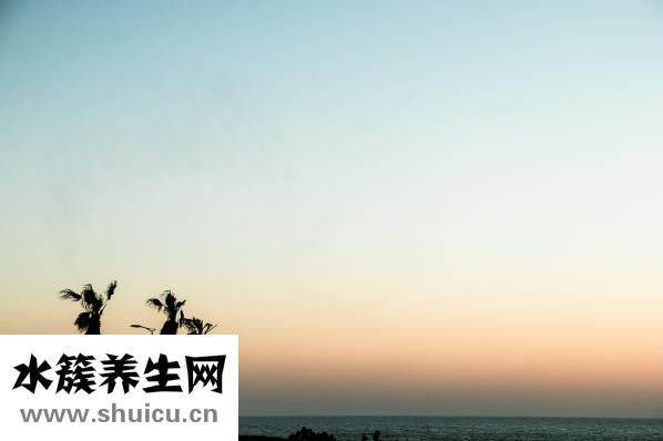 手心发粘怎么回事
