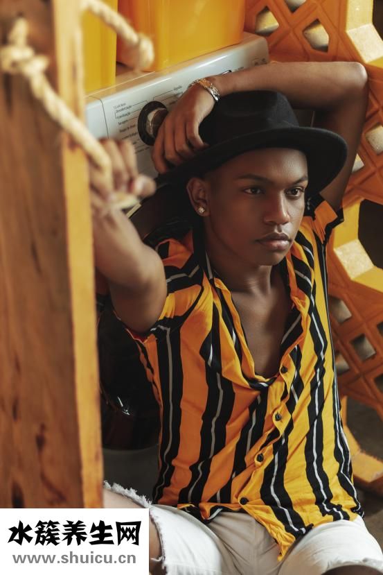 男生胯大怎么治