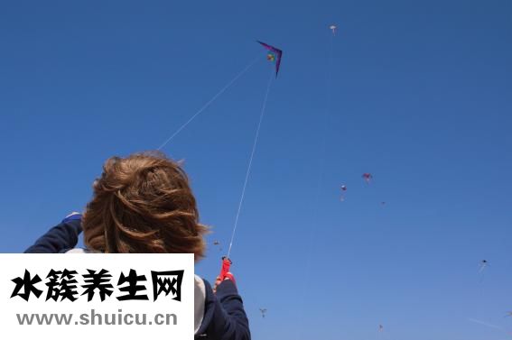 结膜炎怎么引起的