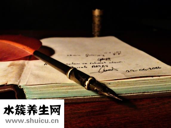 对联格式左右怎么分