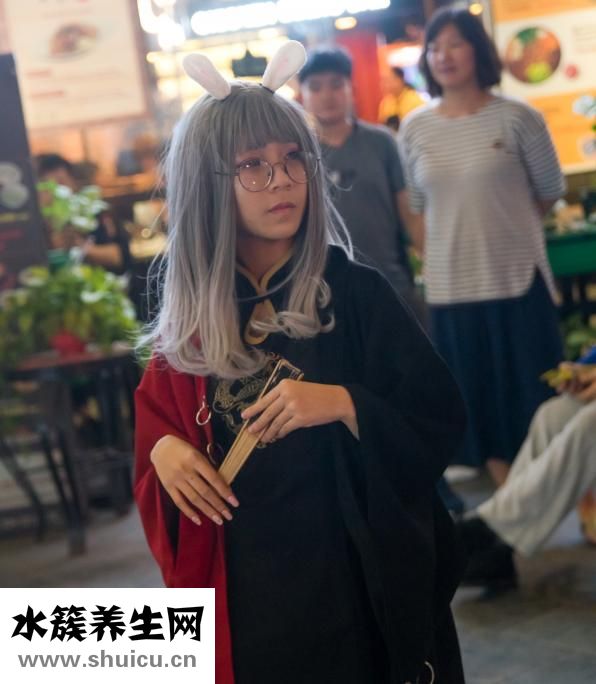 没加群怎么看群相册