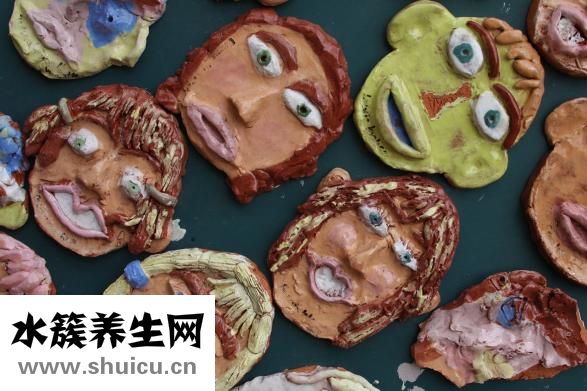 老眨眼睛是怎么办