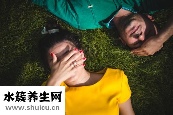 婴儿脱皮是怎么回事