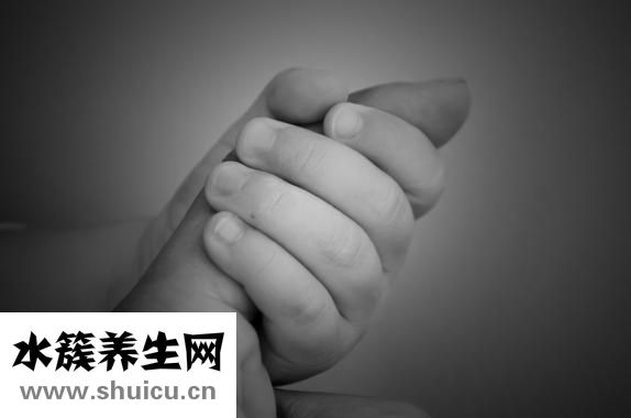 馋奶怎么母乳喂养