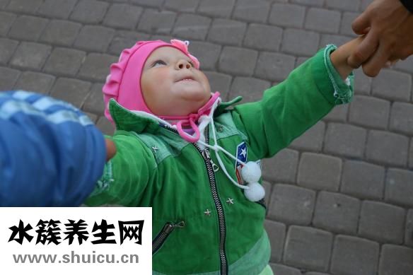 干呕肝郁型怎么治