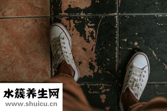 脚扭伤肿了怎么固定