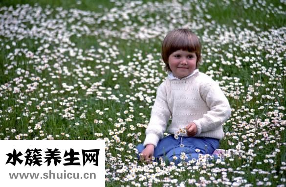 喜欢小女孩怎么办