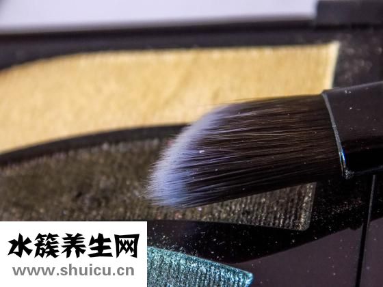 眼窝怎么画