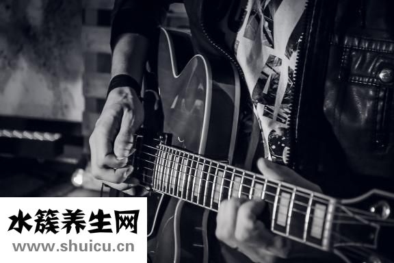 纹身后疼怎么办