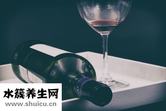 短袖透怎么办