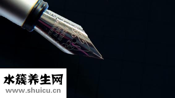 墙壁贴画怎么贴