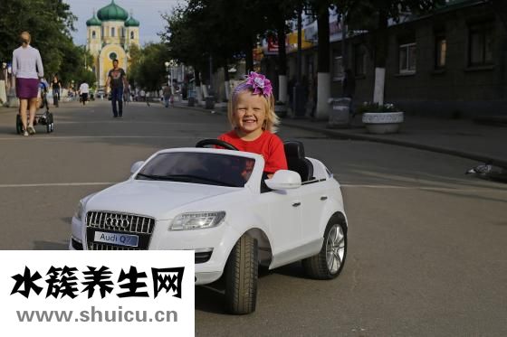 婴儿尿布怎么折