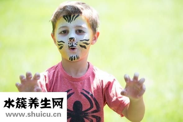 男生头发怎么蓬松