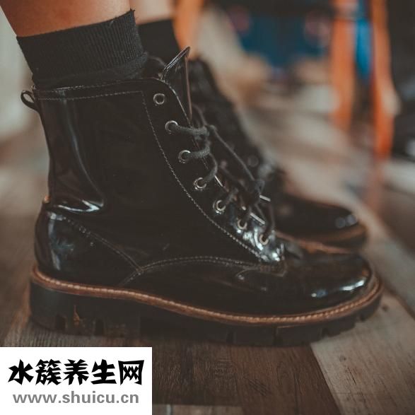 刚得脚气怎么治