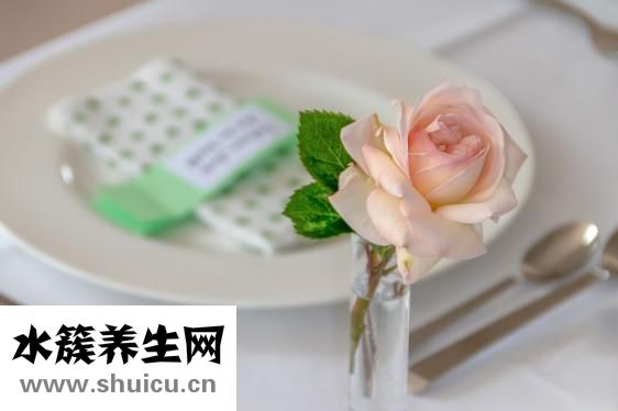 二岁宝宝吵睡怎么办