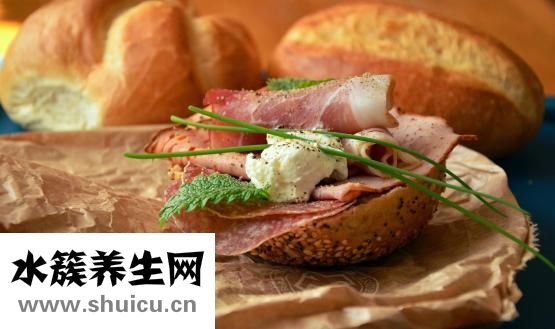 南方怎么风干腊肠