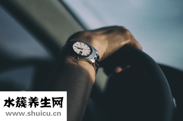 两侧头发稀少怎么办
