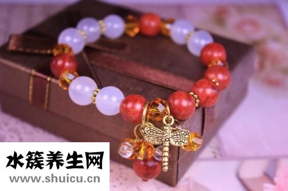 皮手链怎么戴