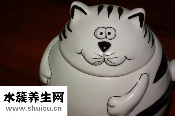 眼睛流脓是怎么回事