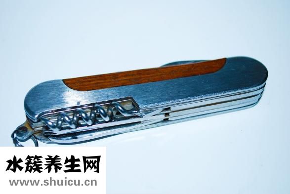 女生剃了胡子怎么办