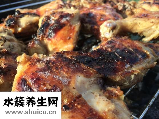 西餐厅牛排怎么吃