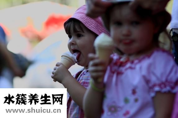 孩子打父母怎么教育