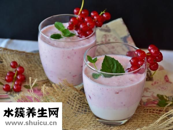怎么用搅拌机做奶昔