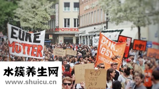 羊角帽头发怎么弄里