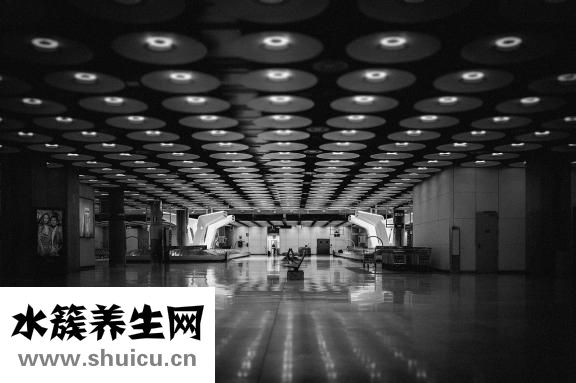 怎么把脚骨折
