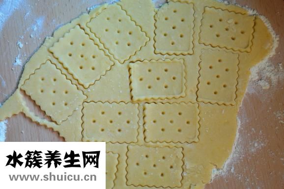 看看菠萝蜜的核怎么煲汤吧（菠萝蜜的核能吃吗怎么吃）