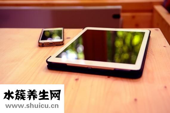 滑雪关节挫伤怎么治