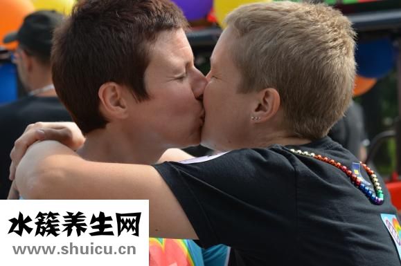 打呼噜被憋醒怎么办