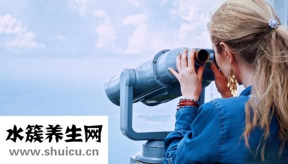 滑雪关节挫伤怎么治