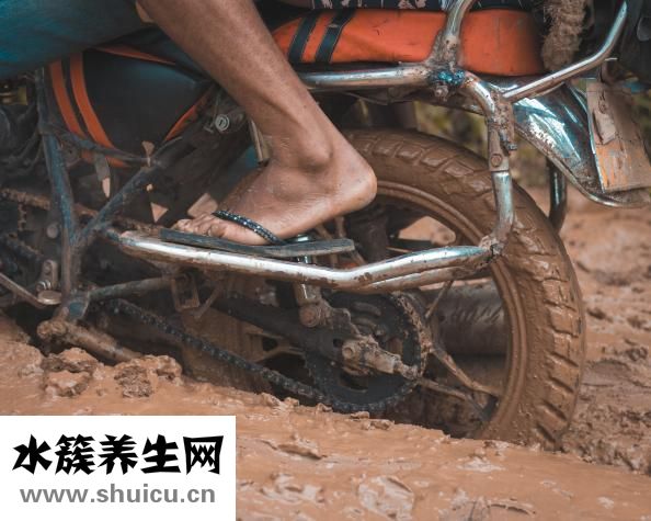 泥巴色怎么调？一般来说这么做比较好看