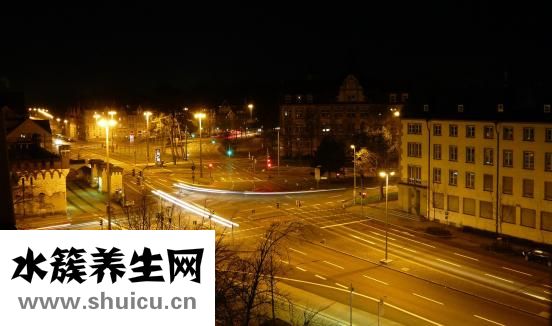 孕妇奶少是怎么回事