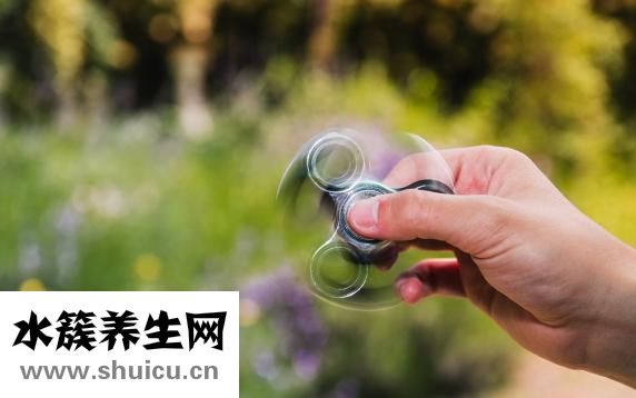 手指关节冻了怎么办？根据冻伤症状进行处理
