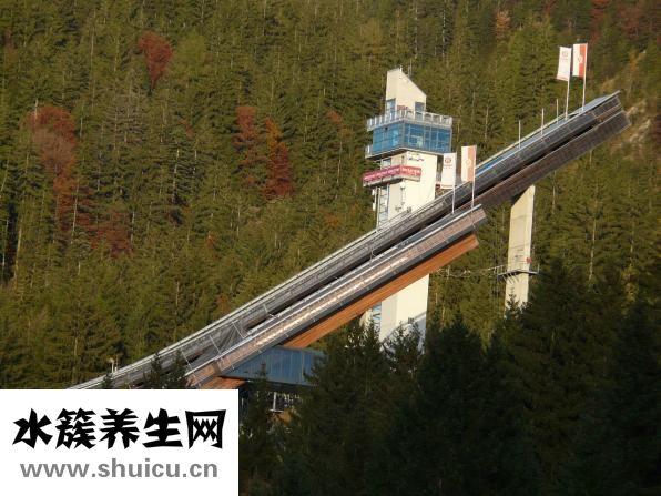 气球怎么绑成一串