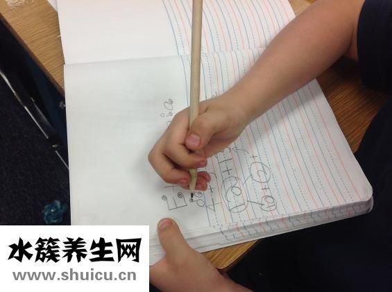 女生睫毛怎么变长
