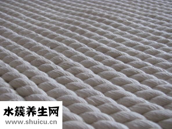 毛衣领子发黄怎么办