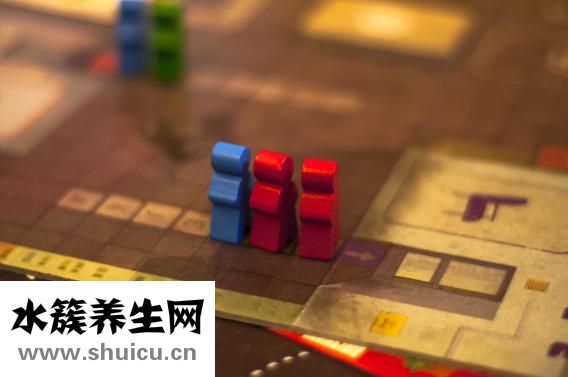 眼上长脂肪粒怎么办