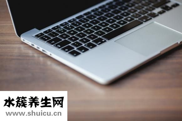 头发怎么绑的