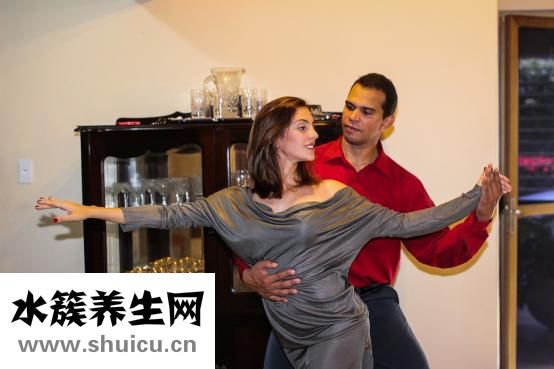 舞厅的女人怎么泡