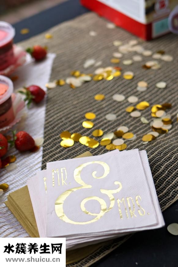 怎么破解行李箱密码