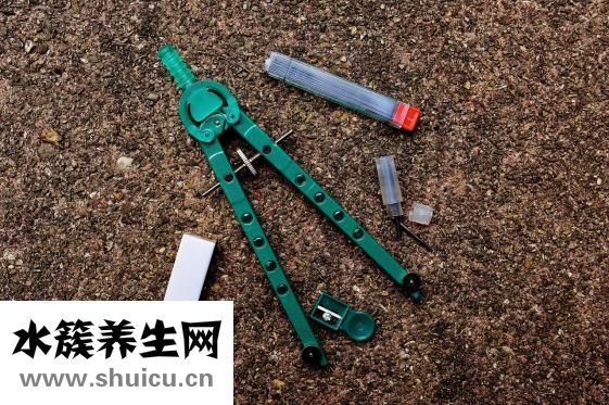 门牙摔断怎么赔偿
