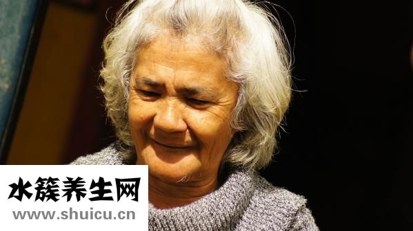 鼻骨错位怎么办