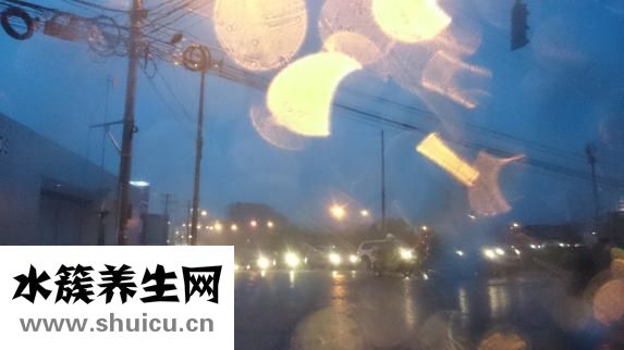 鸡蛋怎么煮成金黄色