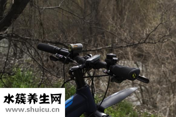 内衣罩杯半杯怎么看