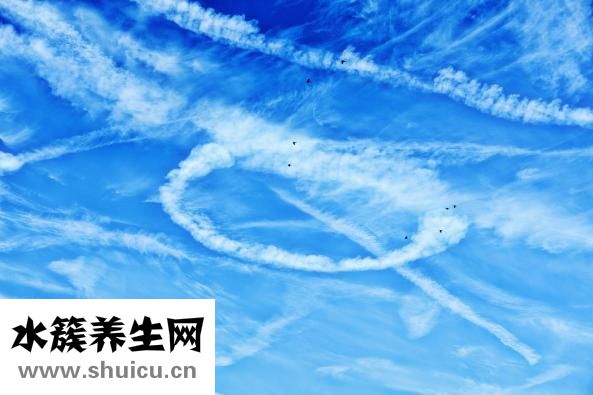 鸡蛋怎么煮成金黄色