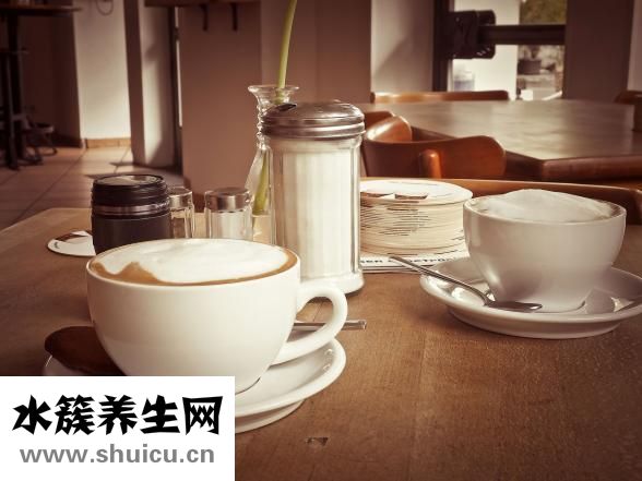 台球左右塞怎么让点